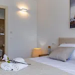 Paradiso Luxury Apartment, 아파트 *